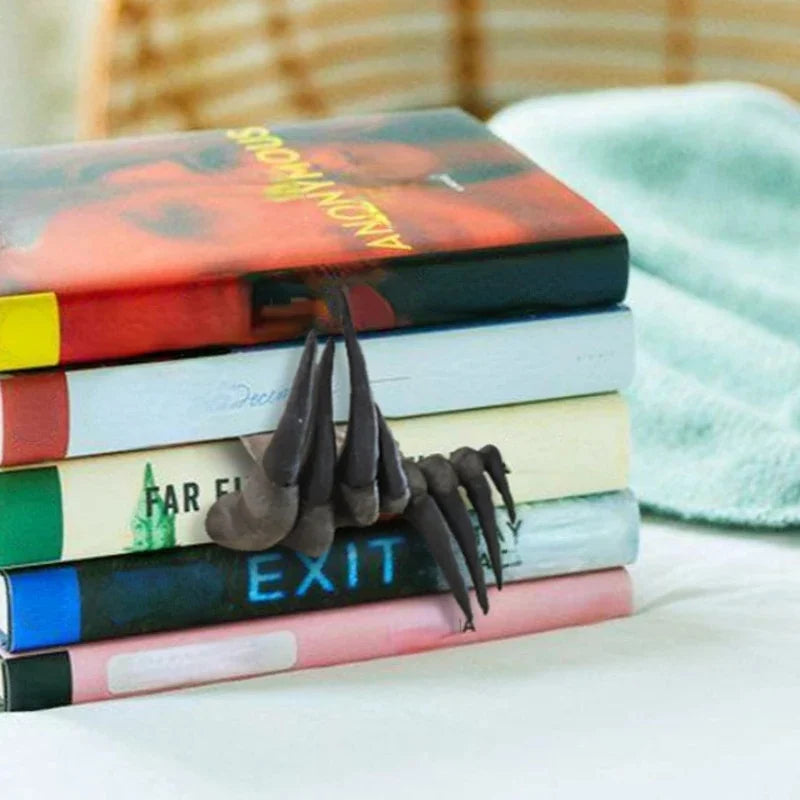 Hand of the Devil Halloween Horror Movie Bookmark Resin Crafts Desktop Decoration Bookmark